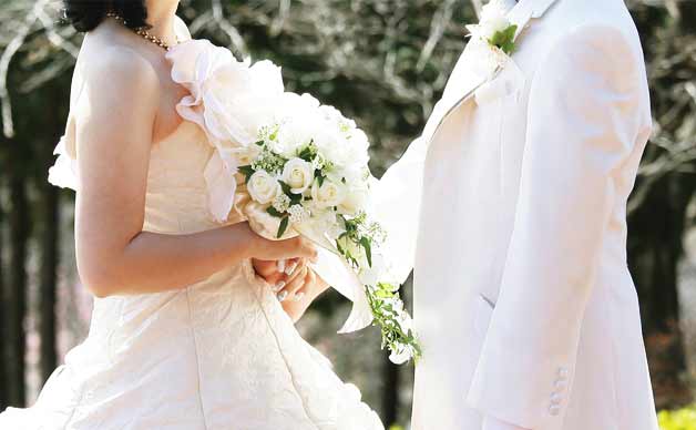 結婚式の費用を節約する方法　－効果が高い5つの節約ポイントを紹介の画像